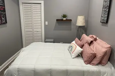Image de Beautiful 2-Bedroom Apt Near University of Chicago