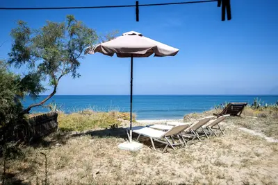 Image de Beach Front House