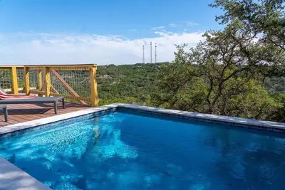Image de Heated Pool | Grill | Sun Loungers & Views!