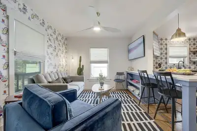 Image de Cozy Bouldin Bungalow minutes to Downtown - Fawn!
