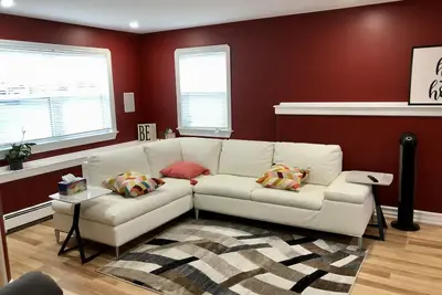 Image de Lovely Private Bedroom. Close to all amenities