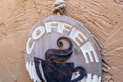 Image de Private condo near Mayo Clinic with garage, patio, office, and pool access.