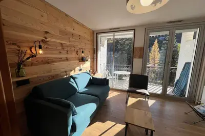 Image de Studio cosy pour 4 pers. · Balcon exposé Sud · À 150m des pistes · Casier à skis · Animaux permis