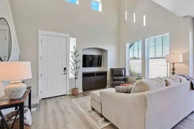 Image de | Hounslow way | Trendy 3 bedroom townhome | Nampa