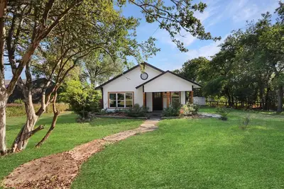 Image de Guadalupe Getaway I Minutes to Guadalupe River and Canyon Lake!