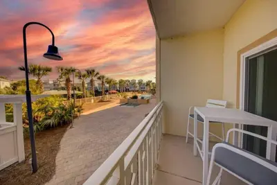 Image de Once Upon a Tide - 2br/2ba 1st Floor! Pet Friendly