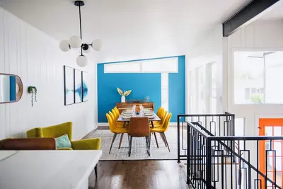 Image de Denver Oasis close to Dt and Olde Town with Hot Tub and Games!