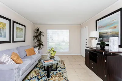 Image de Luxury Apartment Near Medical Center