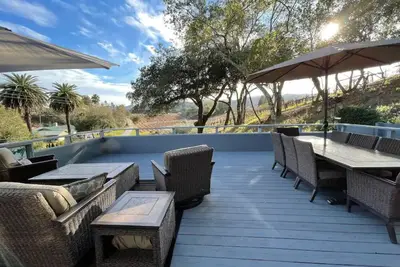 Image de Stunning Vineyard Views, Top Location, Clean, Safe