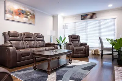 Image de Ardmore Gem close to mall and Hospitals, 4bed/3bth