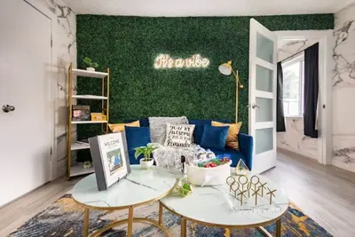 Image de Cozy Miami Modern Paradise-Near HardRock Stadium!