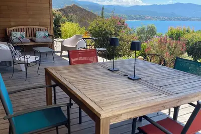 Image de Villa bord de mer avec vue imprenable sur le golfe de Sagone!
