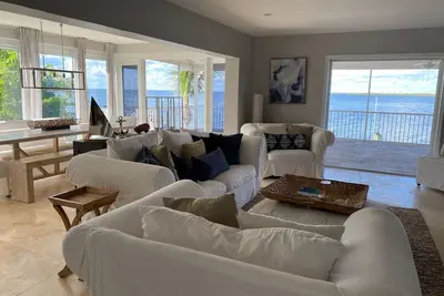 Image de Gorgeous open bay views