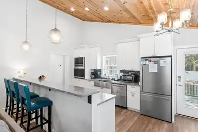 Image de 3br/2ba Home - Close to Beach, Golf, Shops, Dining, Fun, Sleeps 8
