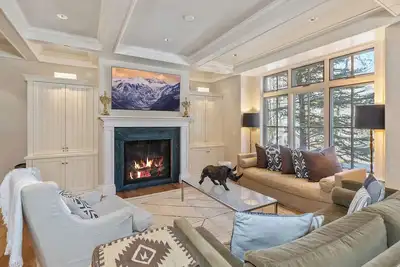 Image de Creekside C - Townhome w/ Patio & Walk to Lift - 3Bd 3. 5Ba Sleeps 10