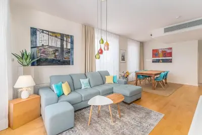 Image de Premium Penthouse E51 3 bedrooms 2 bathrooms 103sqm Parking free