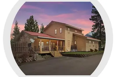 Image de Enjoy a relaxing vacation nestled near the mountains in Seeley Lake.