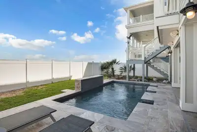 Image de It'll Do | Private Pool, Beach Front, Amazing View