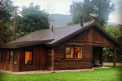 Image de Beautiful Mountain Cabin on Lower Provo River