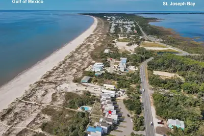 Image de Sirena Del Mar Is A 3bd/4ba Gulf Front Home W/Community Pool!