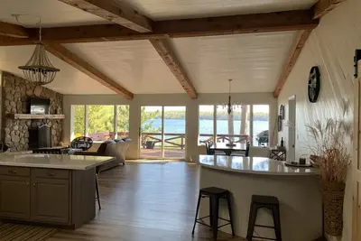 Image de Breathtaking Views, Beautiful Cabin