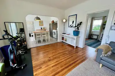 Image de Cozy & Comfy Minutes to Levi’s, Scu, Tech Co. & Sjc