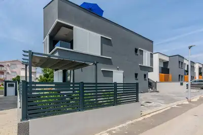 Image de Superbe appartement 1 chambre à Vir