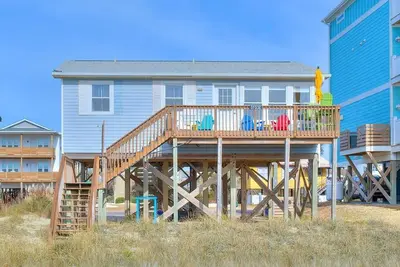 Image de 3br/2ba Home - Oceanfront, Dog Friendly, Central Location, Sleeps 7