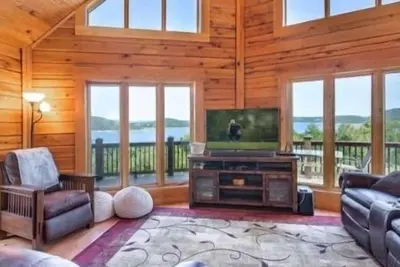 Image de GrandView Lodge Table Rock Lake with hot tub