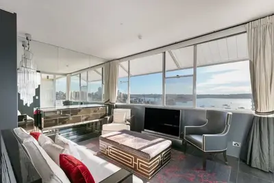 Image de Luxury 1 Bedroom Apt with Harbour Views & Parking