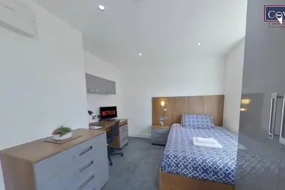 Image de Victoria House - Queen Studio by CovStays