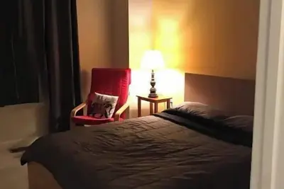 Image de Furnished private home in a nice neighborhood
