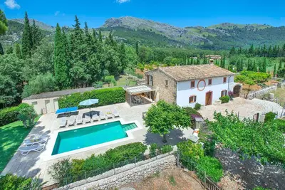 Image de Characterful & Stylish Farmhouse, A\/C, Private Pool, Stunning Location & Views - 10 mins to Pollenca
