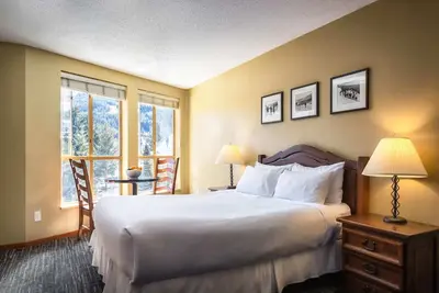 Image de New Year's in Whistler - 1 bedroom condo in Whistler Village 12/26/24 - 1/2/25