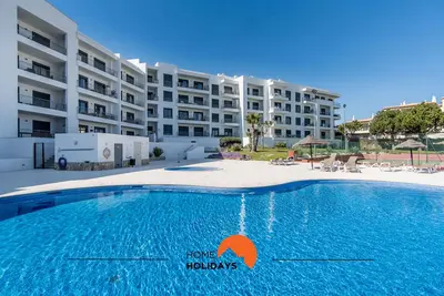 Image de #107 T1 Vista das Ondas by Home Holidays
