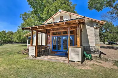 Image de Spacious Glen Rose Home on Paluxy Riverfront