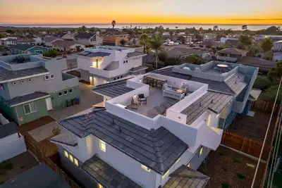 Image de Saratoga Oceanview House w/ Rooftop Deck