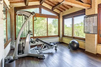 Image de Bel appartement dans une maison de vacances avec piscine, Wifi, climatisation, Tv, patio
