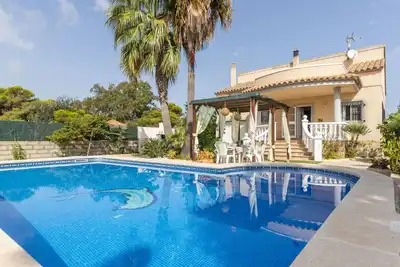 Image de Maison de vacances privée avec climatisation, piscine privée, Wifi, Tv, patio, parking