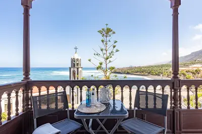 Image de Joli appartement pour 6 personnes avec Wifi, Tv, terrasse et vue panoramique