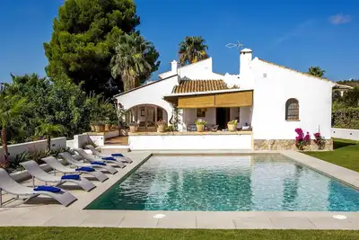 Image de Magnifique maison de vacances privée avec Wifi, piscine privée, Tv, patio et parking