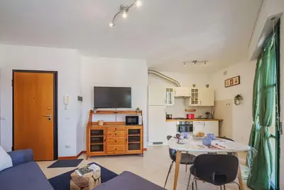 Image de Confortable appartement pour 5 personnes avec climatisation, Wifi, Tv et balcon