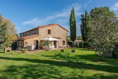 Image de Maison de vacances avec piscine privée, climatisation, Wifi, Tv, patio, animaux admis, parking