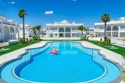Image de Allegra Ciudad Quesada by Villas&You Holiday Rent