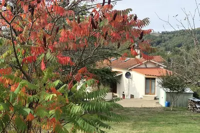 Image de Gîte rural dans un cadre magnifique à 5 km du Château de Bournazel