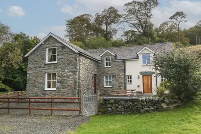 Image de Tyn Llwyn, pet friendly, with open fire in Eisingrug