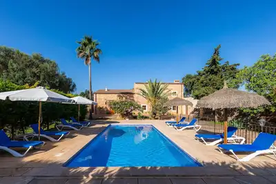 Villa \"Cas Verros\" avec vue sur les montagnes, piscine & Wi-Fi