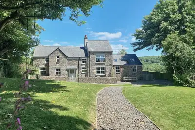 Image de The Old Farmhouse welcomes guests looking for a luxurious, and laid-back escape!