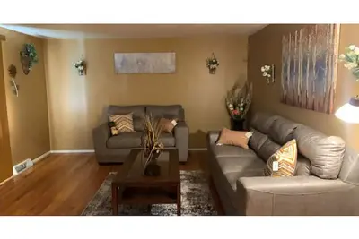 Image de Cheerful 4br/12bd “Ravishing Ranch”