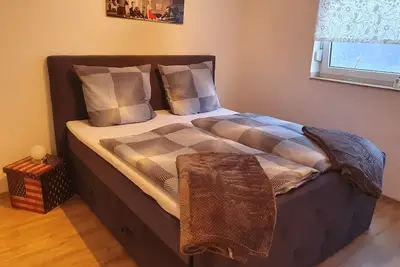 Image de Large maisonette near DĂĽsseldorf Central yet quiet with garden and underground parking space